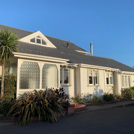 Browns Boutique Bed And Breakfast Whanganui Eksteriør billede