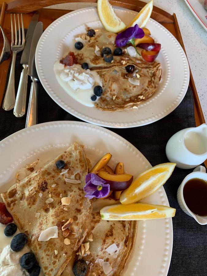 Browns Boutique Bed And Breakfast Whanganui Eksteriør billede