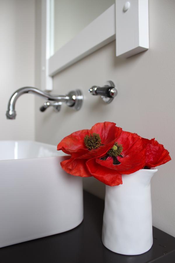 Browns Boutique Bed And Breakfast Whanganui Eksteriør billede